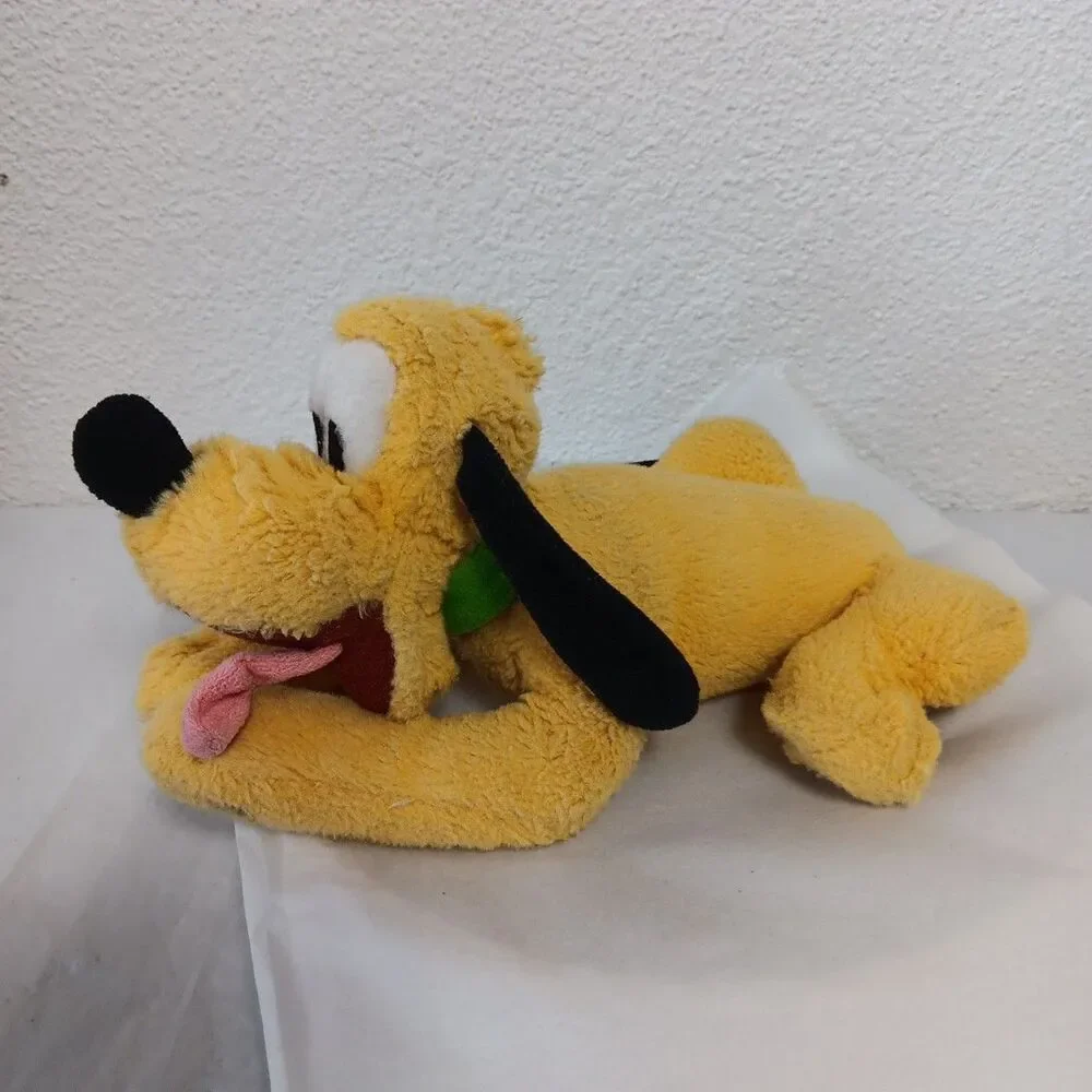 Disneyland Walt Disney World Laying Pluto Plush Vintage Style Fur Floppy Stuffed